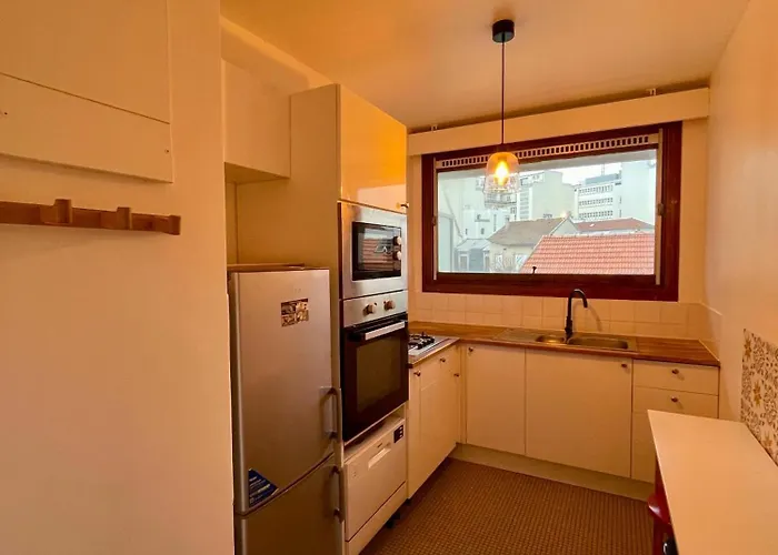 Tour Eiffel Yvart Vaugirard Apartment
